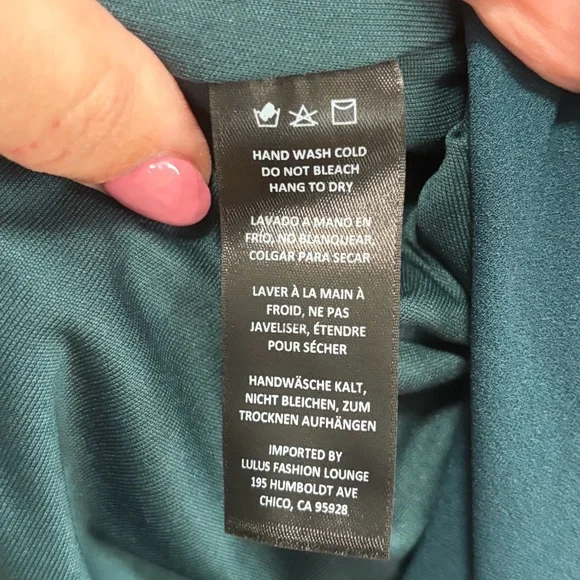 Lulus Marvelous Entrance NWT size XS Emerald Green Pleated Strapless Maxi Dress